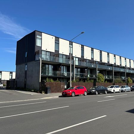 2 Bedroom City Pad With Free Car Park Christchurch Eksteriør bilde