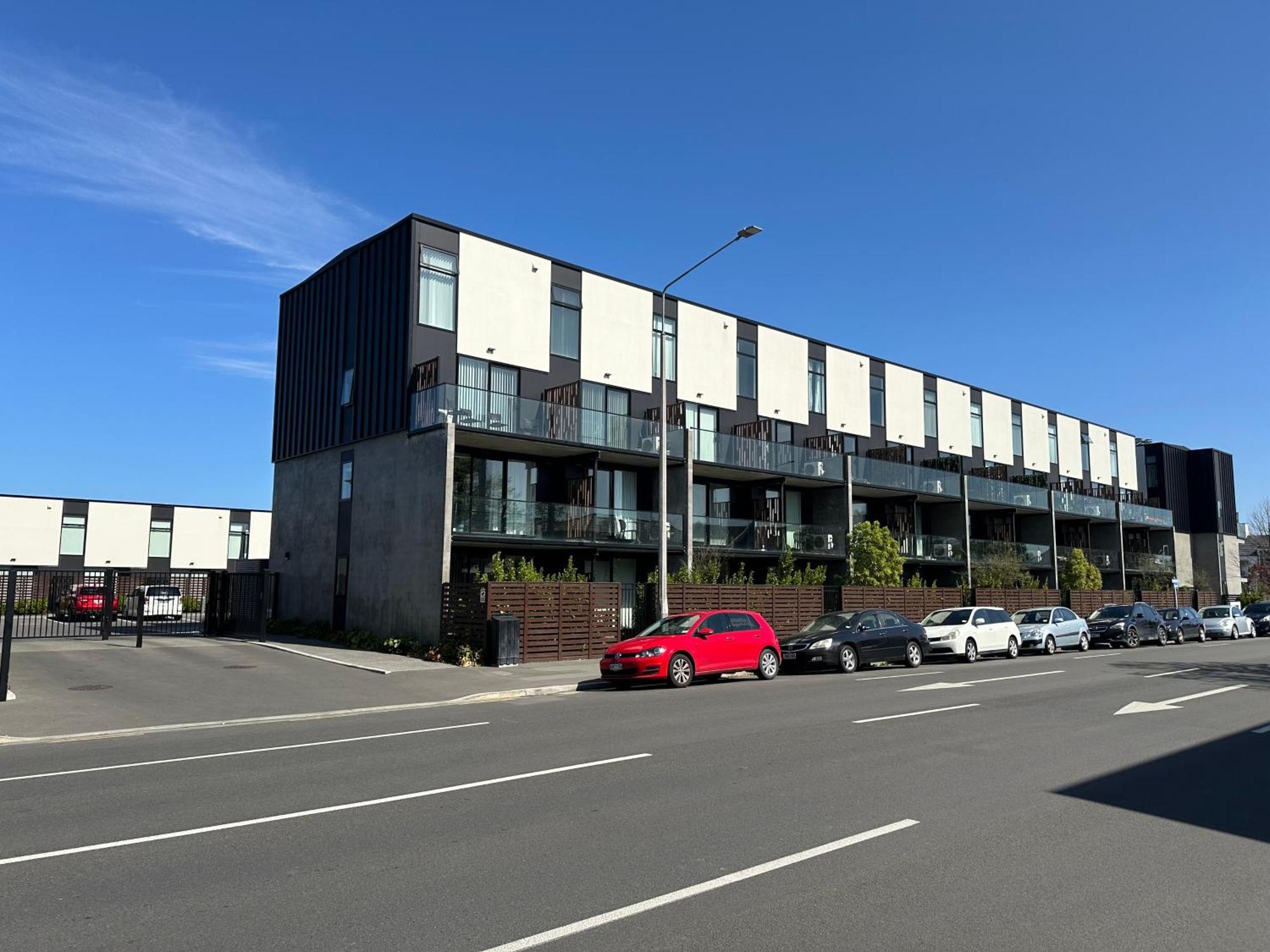 2 Bedroom City Pad With Free Car Park Christchurch Eksteriør bilde
